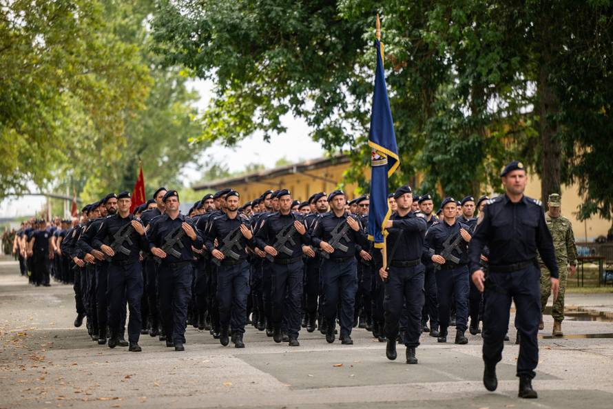 Velika Gorica: Ivan Anušić i Tihomir Kundid obišli pripadnike pjesackih postroja Hrvatske vojske