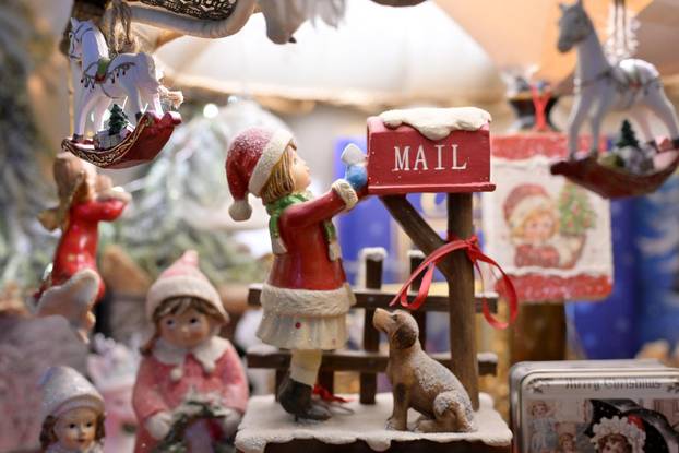 24SATA Zagreb: Stan ukrašen blagdanskim dekoracijama