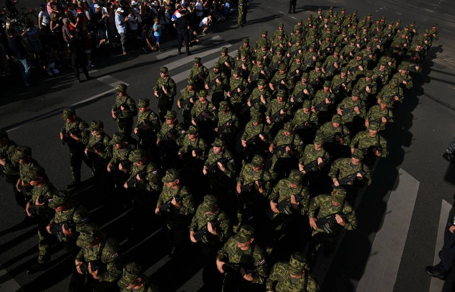 Zagreb: Svečani vojni mimohod u povodu 30 godina VRO Oluja