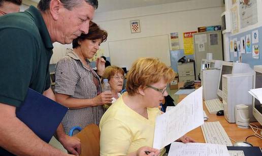 Đaci postali Afganistanci jer se računalo zablokiralo