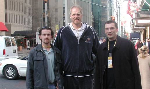 Slu&ccaron;ajan susret s ikonom NBA-a: Hrvatska? Znam, Janika Kosteli&cacute;