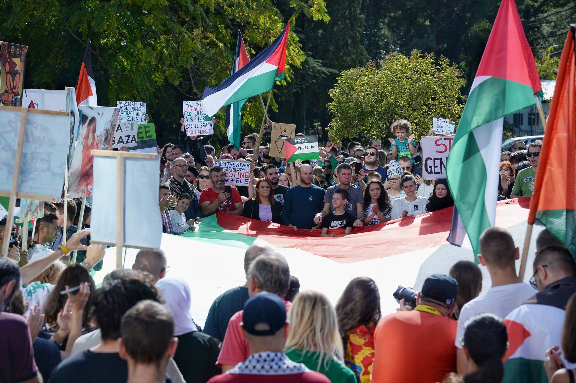 Podgorica: Održan prosvjed podrške Palestini