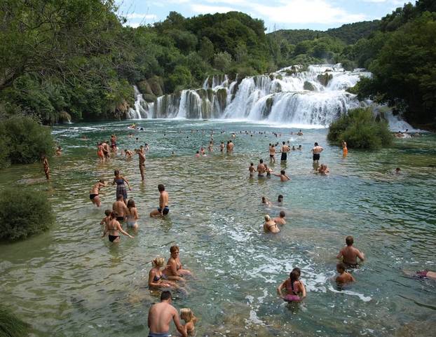 FOTO Jeste li ikada razmišljali o krstarenju Jadranom? Evo koje su rute u ponudi i za koju cijenu