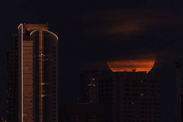 A super moon, known as the Blue Moon, rises over California