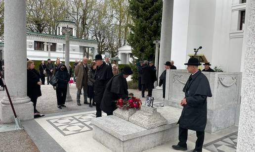 Posljednji ispraćaj Skansija: 'Tamo gdje ideš, nećeš biti sam. Hvala ti za sve, veliki čovječe'