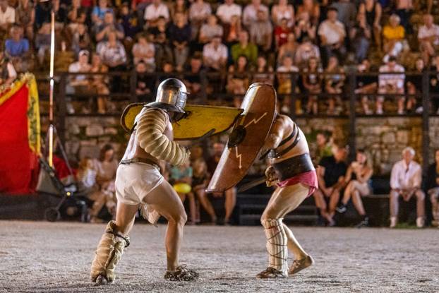 Borbe gladijatora u pulskoj Areni