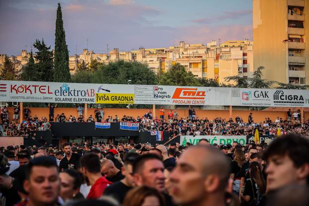 Šibenik: Koncert Marka Perkovića Thomsona na Šibenskom Šubićevcu