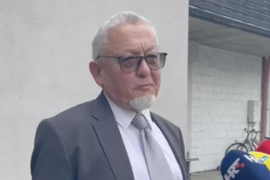 Branitelj Sr&dstrok;ana Mla&dstrok;ana