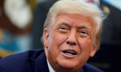 Donald Trump primio je putnički zrakoplov na dar. A sjećate li se slavnog Sanaderova BMW-a?