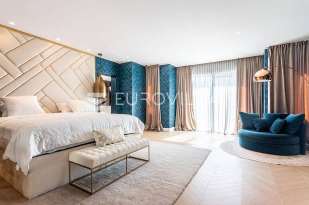 FOTO Vila Duje Ćalete-Cara i dalje na prodaju. Pogledajte kako izgleda, pršti od luksuza