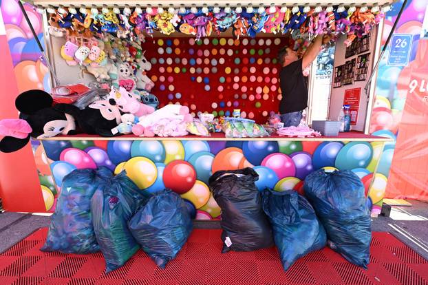 Preparations for the opening of the world's largest beer festival