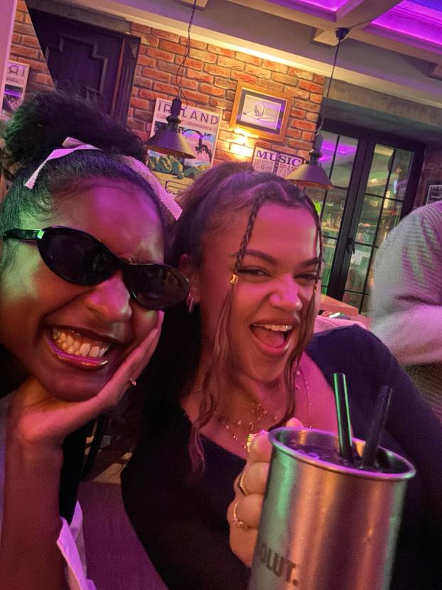 FOTO Zvijezda Netflixa partijala pa gledala Hajduk na Poljudu