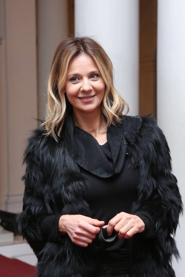 Zagreb: HNK započeo godinu premijerom predstave “Gdje se kupuju nježnosti”