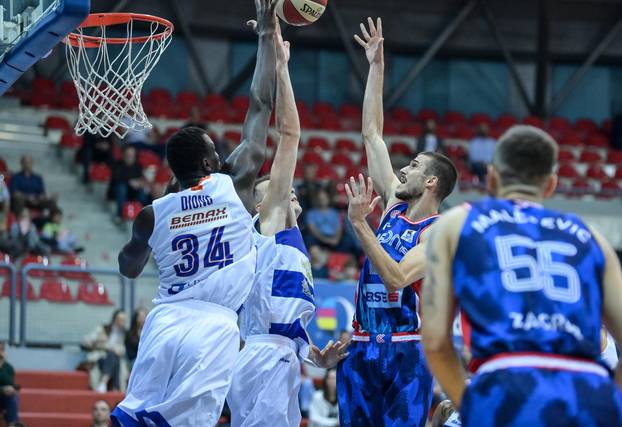 Zagreb: Utakmica 3. kola ABA košarkaške  lige, Cibona - Mornar