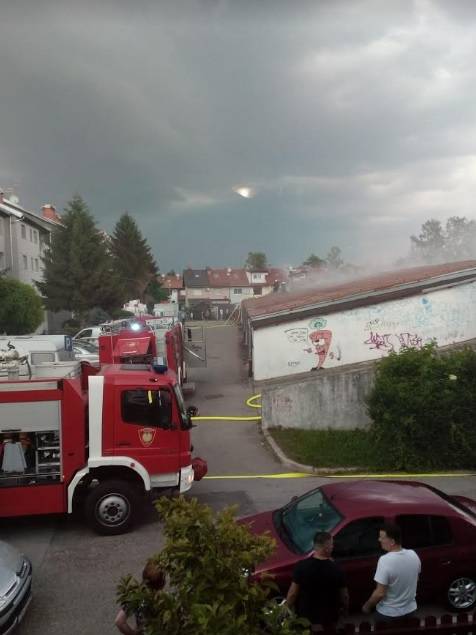 'Od dima i smrada nismo mogli van': Planule garaže u V. Gorici