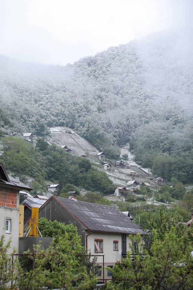 Snijeg zabijelio Krapinsko-zagorsku županiju