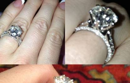 Crystal se hvali: Moj predivni prsten koji mi je Hugh kupio