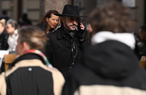 Zagreb: Mladen Burnac prosetao gradom
