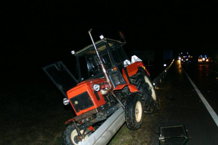 Auto i traktor sudarili se kod Čakovca: Muškarac ozlijeđen