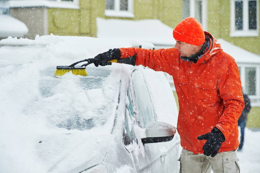 Želite brzo odmrznuti auto? Ovo je deset najboljih savjeta