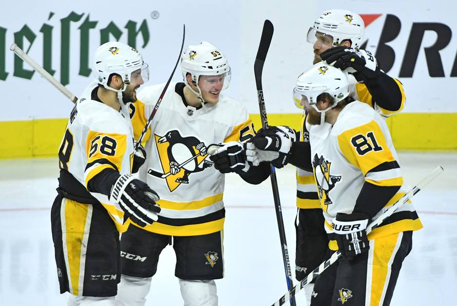 NHL: Stanley Cup Playoffs-Pittsburgh Penguins at Philadelphia Flyers