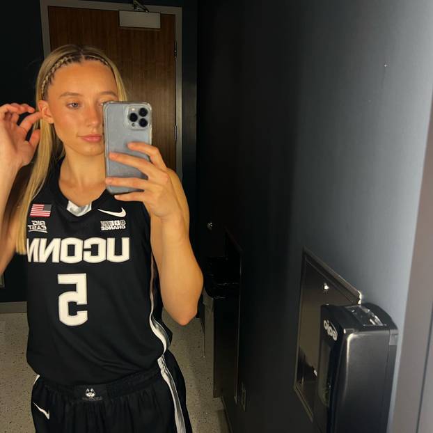FOTO Vatrena igračica izabrana na draftu, igrat će s djevojkom