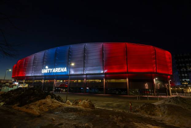 Navijači ispred Unity Arene u Oslu gdje reprezentacija ima trening