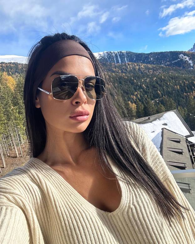 FOTO Tko je Ćorićeva djevojka? Nekad sportska nada danas je influencerica i uživa po svijetu