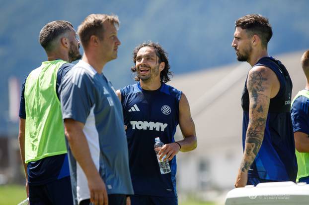 FOTO Dok neki odmaraju na Bledu, hajdukovci prolijevaju znoj! Livaja leti na treninzima