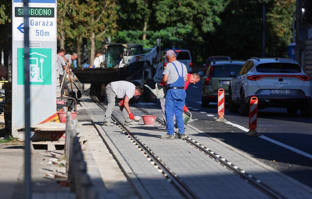 Zagreb: Od danas za sav promet otvorena je ulica Ribnjak