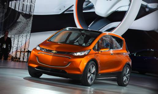 Elektro bitka: Chevrolet Bolt će imati veći doseg od Tesle 3