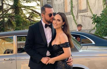 Ostali su bez teksta! Evo kako je Lana Jurčević najbližima otkrila da čeka drugo dijete s Filipom