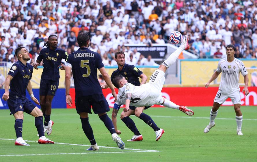 FIFA Club World Cup - Round of 16 - Real Madrid v Juventus