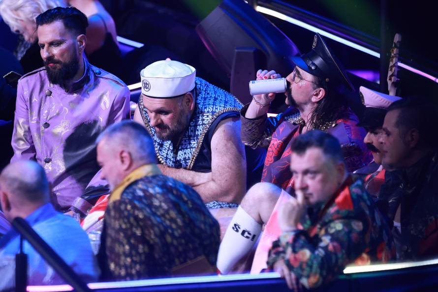 Liverpool: Tmurno raspoloženje među članovima Let 3 tijekom glasanja