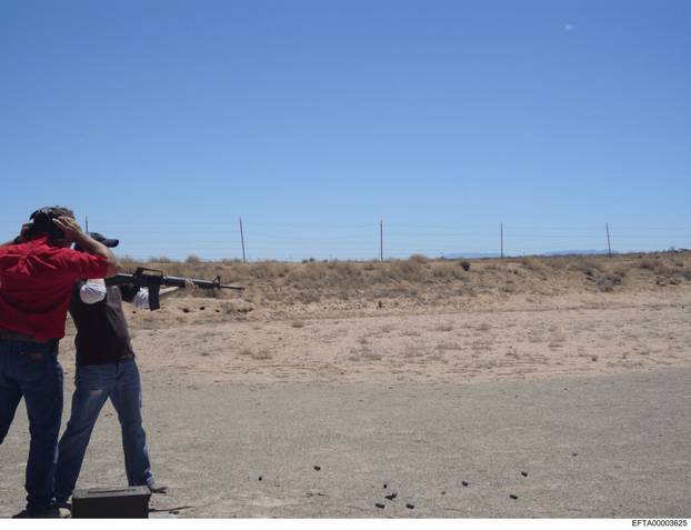 FOTO Ovo su dosad neviđene fotografije iz Epsteinovih spisa