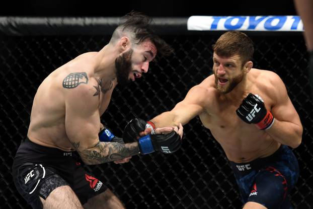 MMA: UFC 220- Kattar vs Burgos
