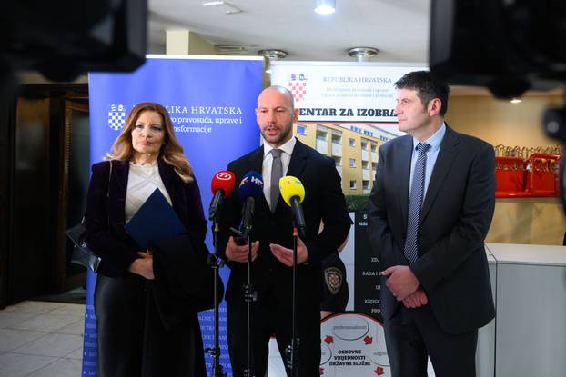 Zagreb: Svečana prisega vježbenika za službenike pravosudne policije