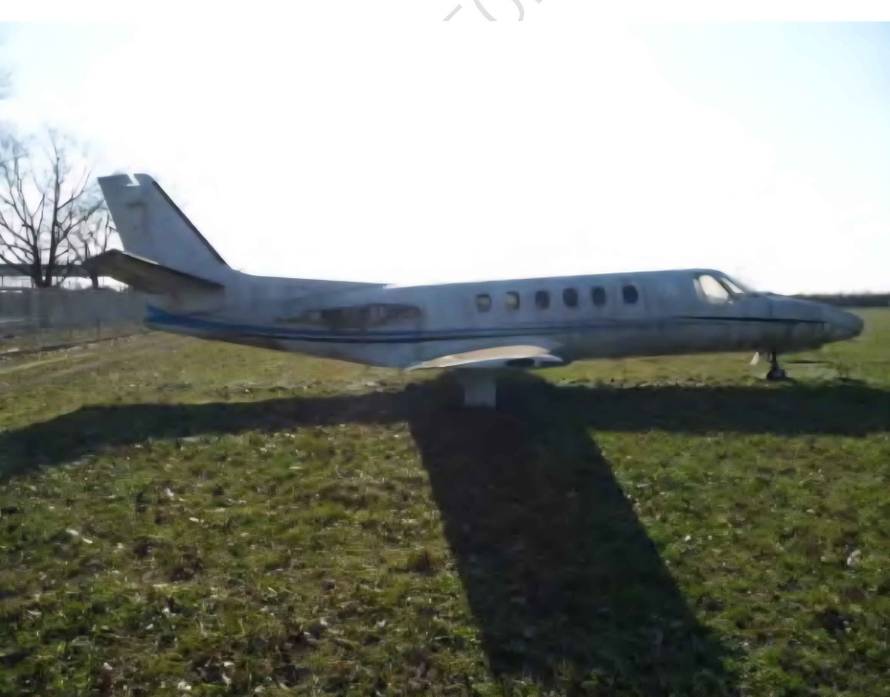 FOTO 'Prodajem rijedak avion. U njemu je letio i Ivo Sanader...'