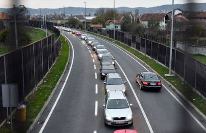 Vozači, palite svjetla: Od 1.11. su visoke kazne za prekršitelje