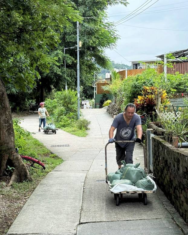 Preparation for Super Typhoon Ragasa in Hong Kong