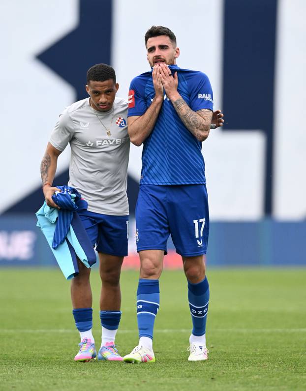 Zagreb: Igrači GNK Dinamo u suzama se oprostili od navijača