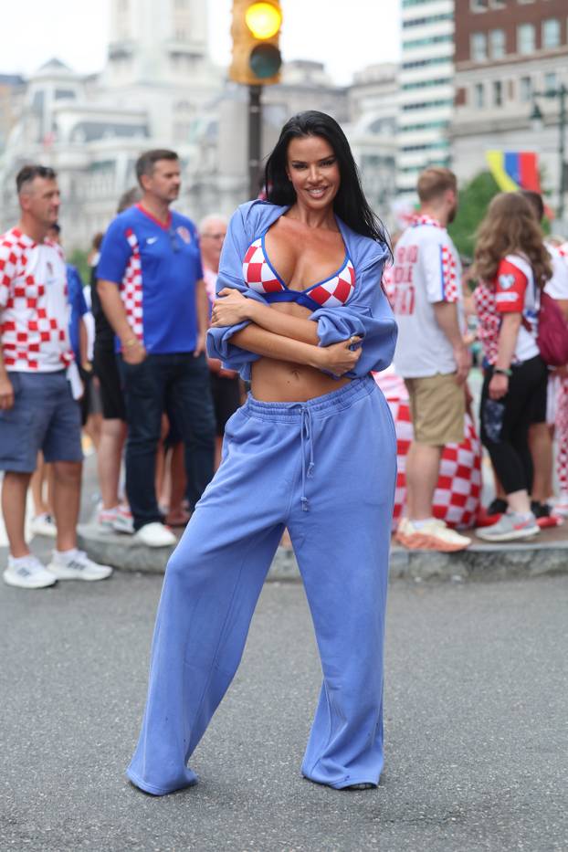 SP 2026 Philadelphia: Ivana Knoll privukla pozornost među navijačima uoči utakmice Hrvatske i Gane