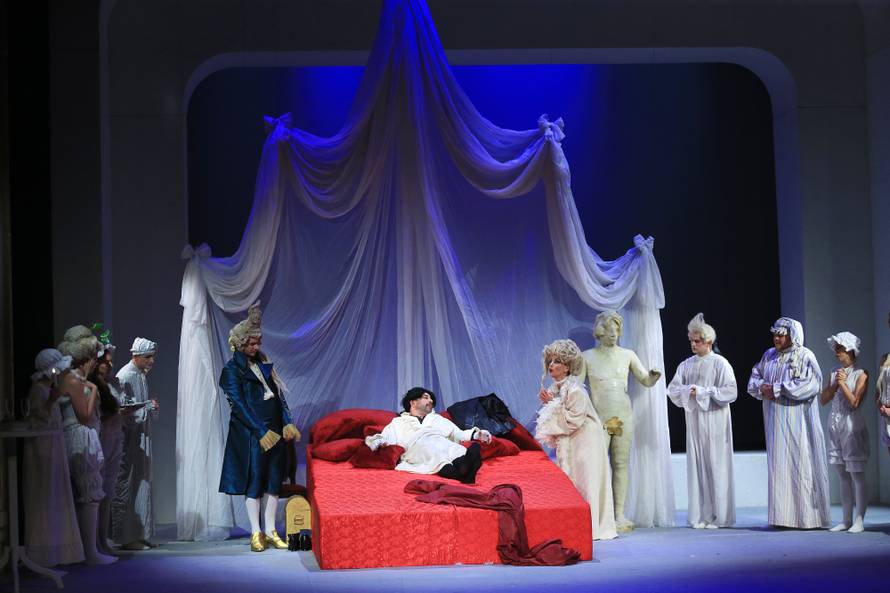 Nives ostvarila san: Zablistala je na daskama osječkog HNK