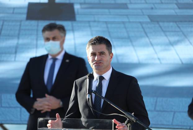 Split: Plenković prisustvovao početku radova na preuređenju istočnog dijela gradske luke