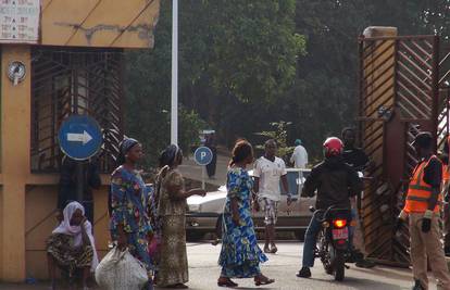 Ebola ubila 70 ljudi u Gvineji, a Senegalci su zatvorili granice