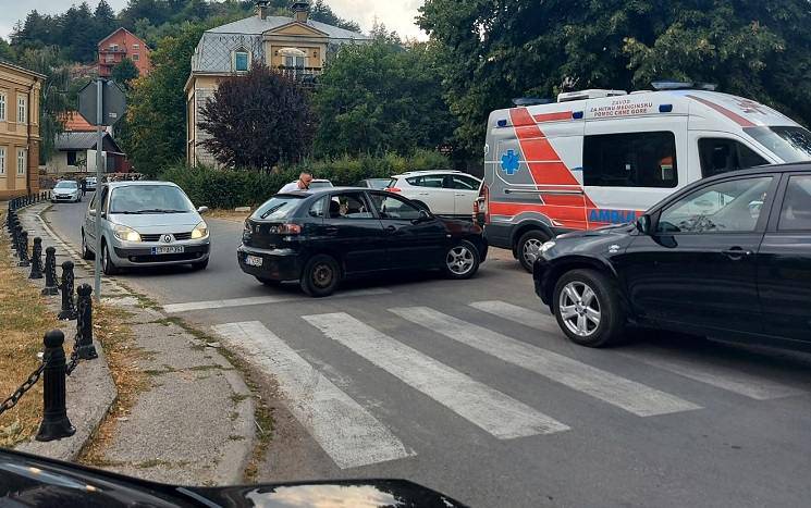 Pokolj na Cetinju: 11 mrtvih u masovnoj pucnjavi. Napadača ubila policija, više je ranjenih