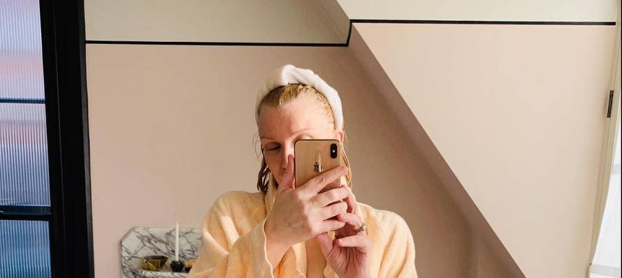 Courtney Love (54) je rastvorila ogrtač: Otkrila sve bez cenzure