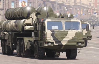 Što je S-400, raketni sustav kojeg Rusi šalju u Siriju