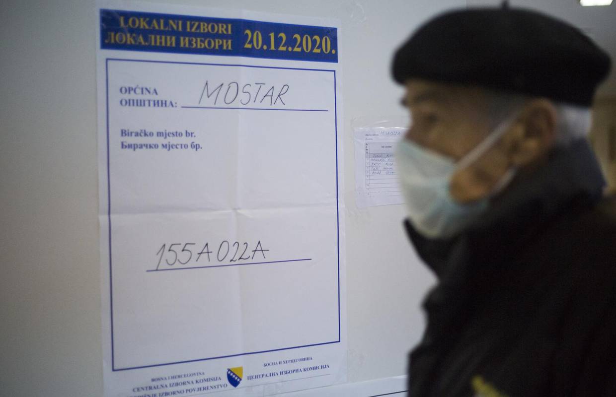 Izbori u Mostaru protječu bez većih gužvi i problema...