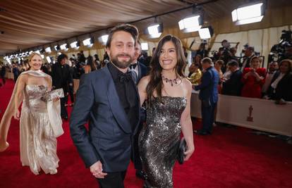 Kieran Culkin prvi večeras dobio Oscara pa rekao supruzi: 'Nego, obećala si mi još dvoje djece...'